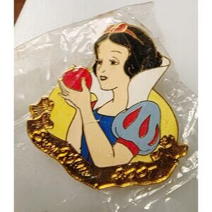2001 Disney Snow White‎ Platinum DVD Release Pin 6087